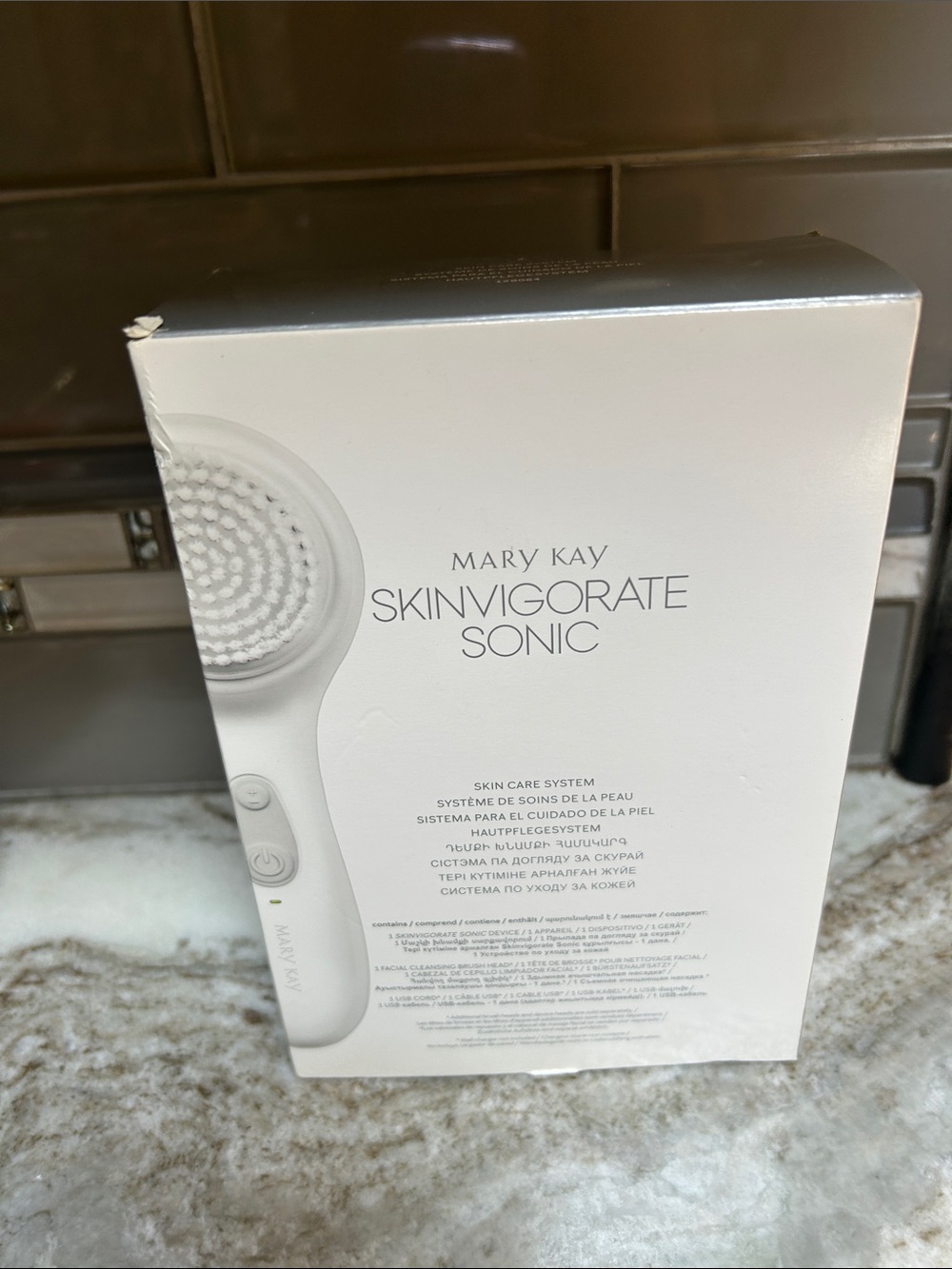 Mary Kay Skinvigorate Sonic Facial Cleansing System - White